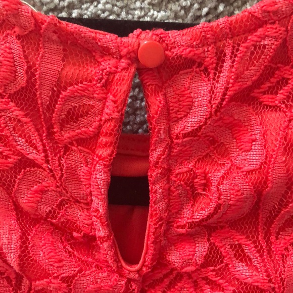 Lace Racerback Top - Picture 4 of 6